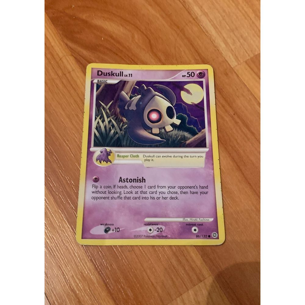 Duskull‎ Pokemon card